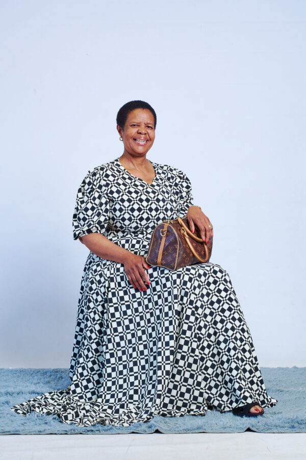 Ellen Mahlang - Image 4