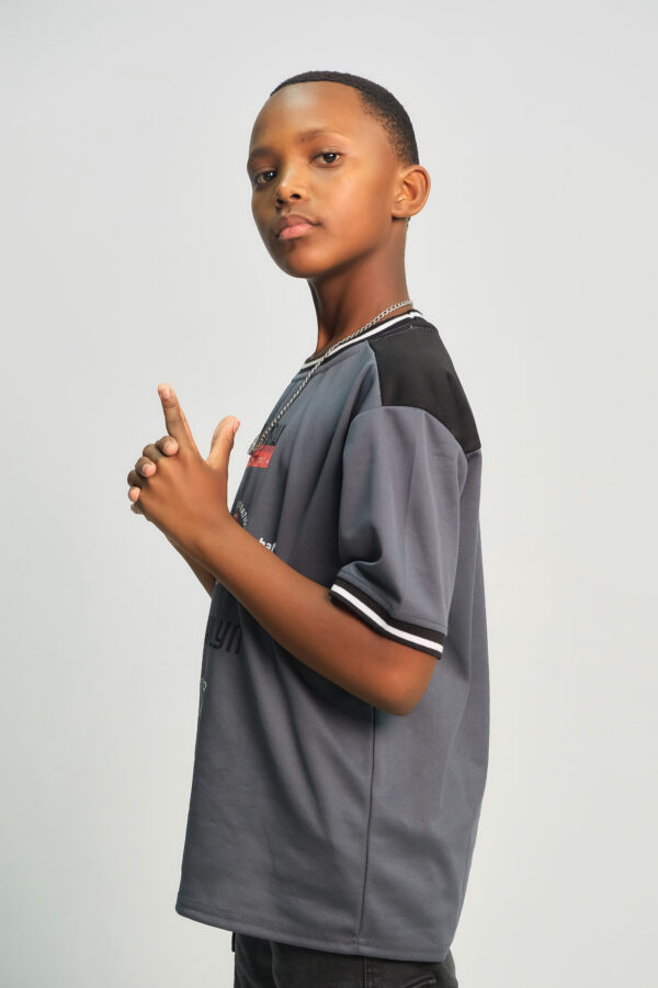 Lwazi  Nqambi - Image 3