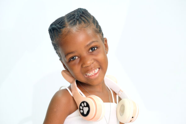 Nqobile Nbmogami